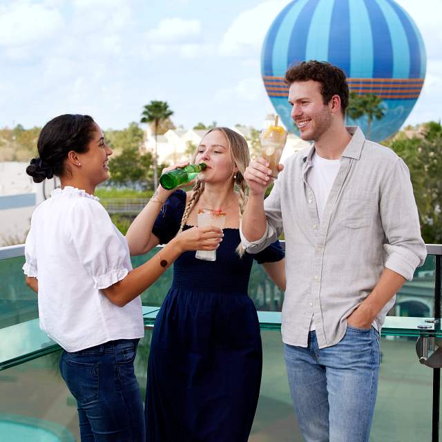 185757-friends-beverage-bar.jpg