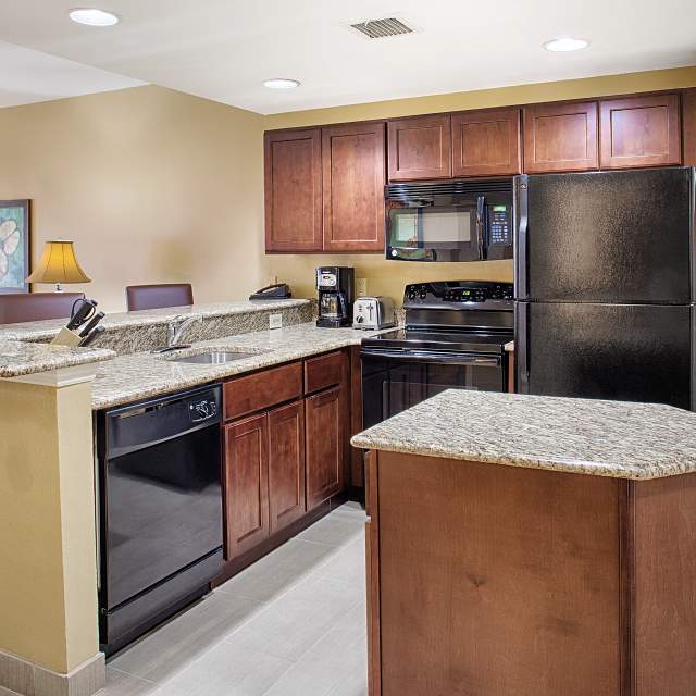 2833-kitchen.jpg