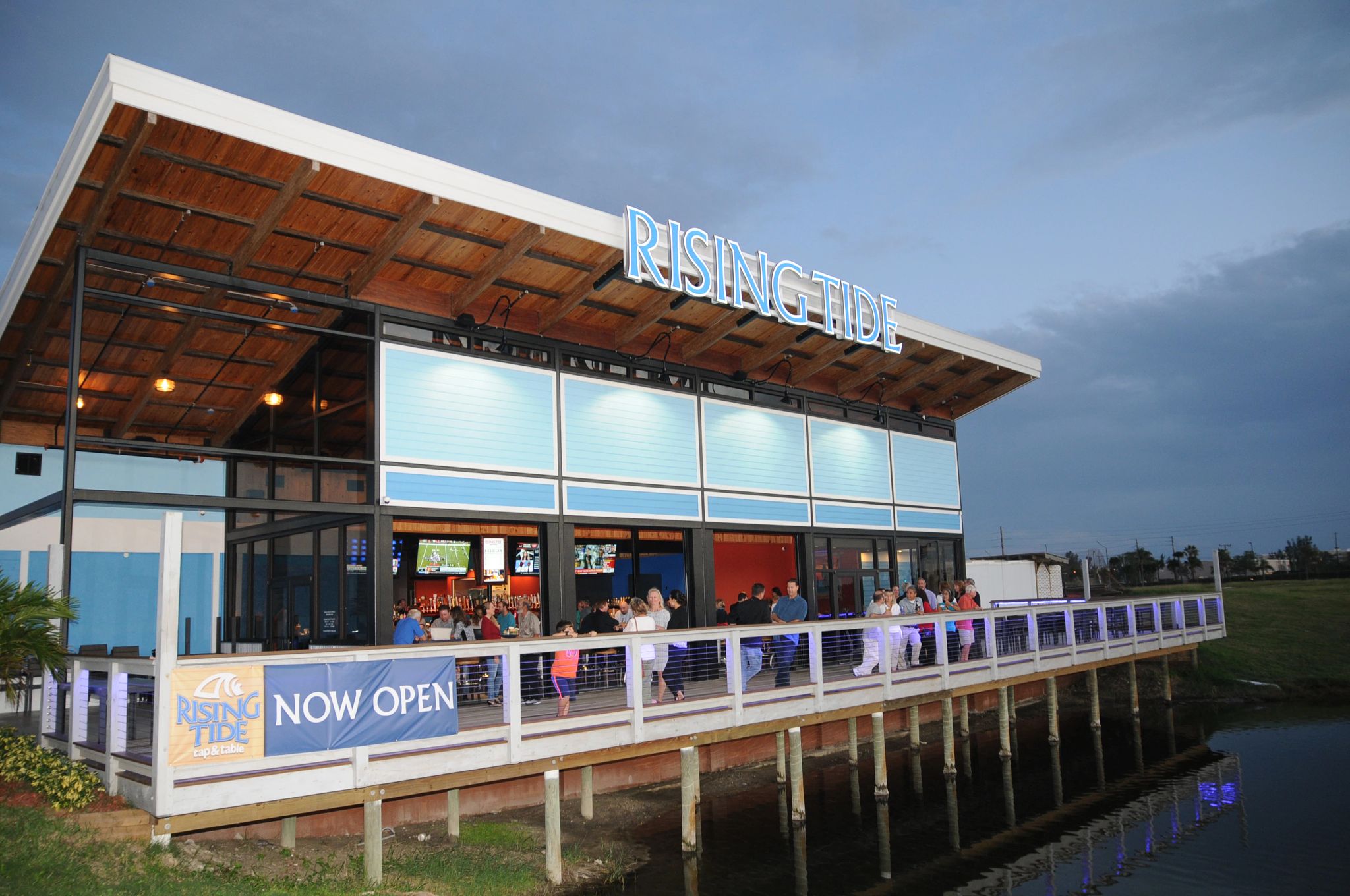 Rising Tide raises the bar for casual dining at Port Canaveral