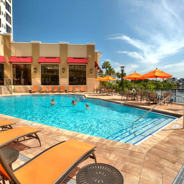 8788_pool1.jpg