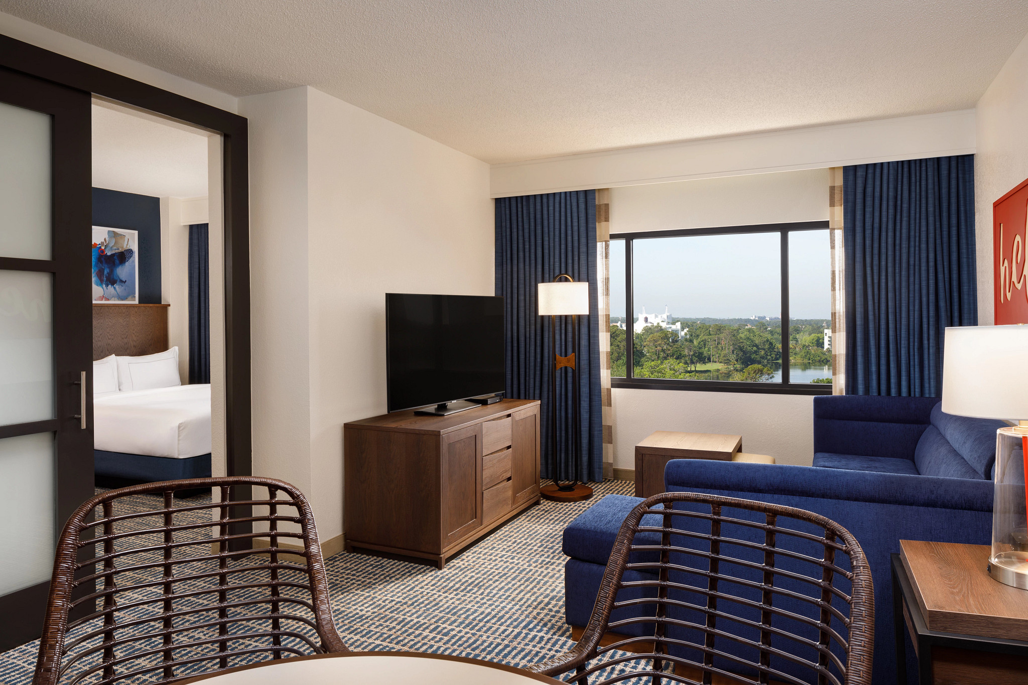 "2426-DoubleTreeSuitesbyHiltonHotelOrlando-DisneySprings™Area-2029-4.jpg