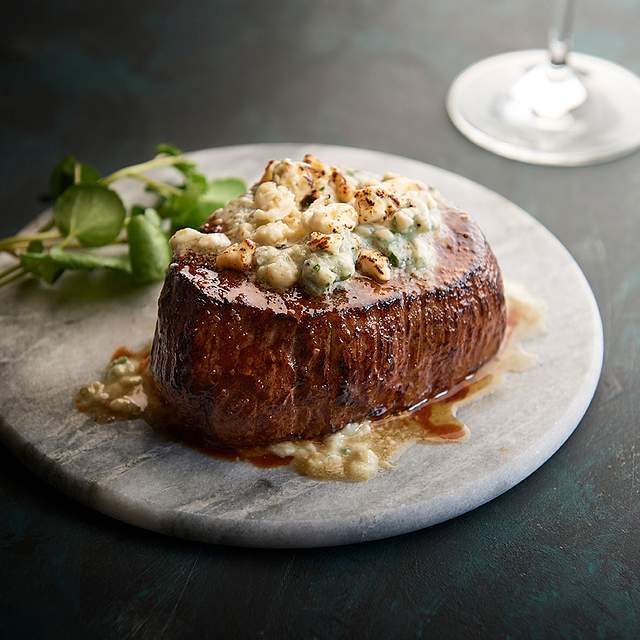 159274_blue_cheese_steak.jpg