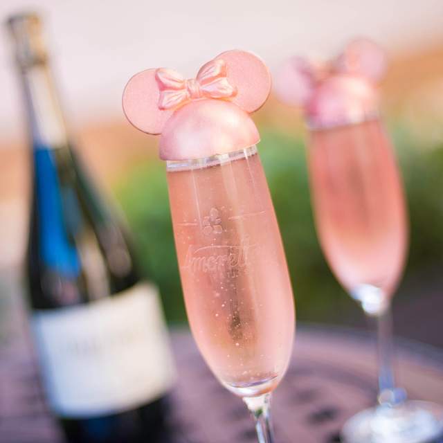 189094_champagne.jpg