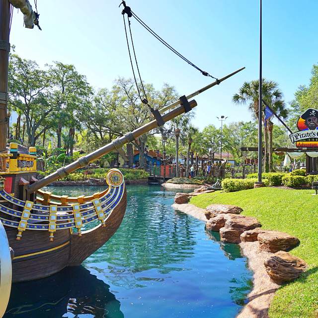 Pirate'sCoveAdventureGolf-InternationalDrive-2028-2.JPG