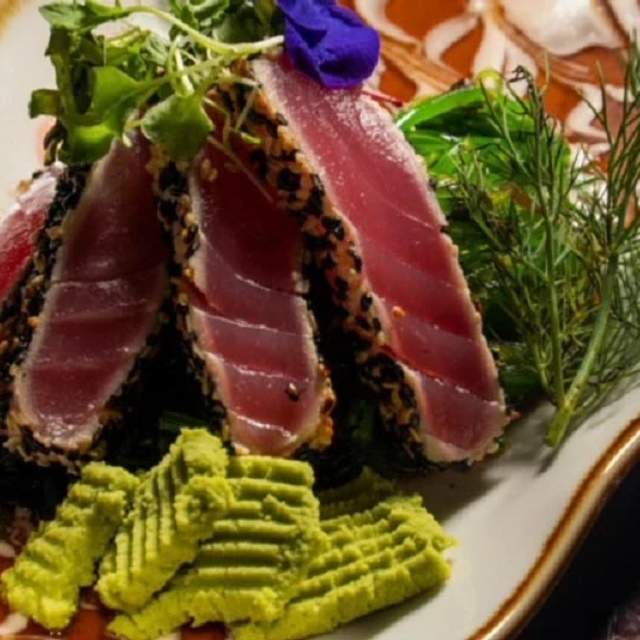 the-back-room-steakhouse-ahi-tuna.jpg