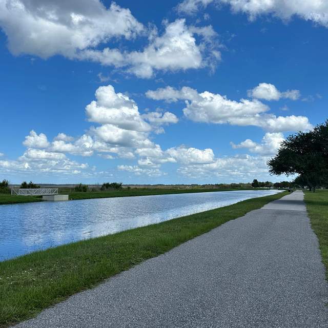 201290-lakefront3.jpg