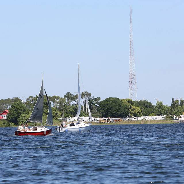 201337-sailing1.jpg