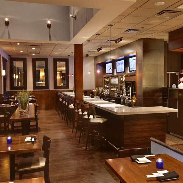 111495_interior.jpg