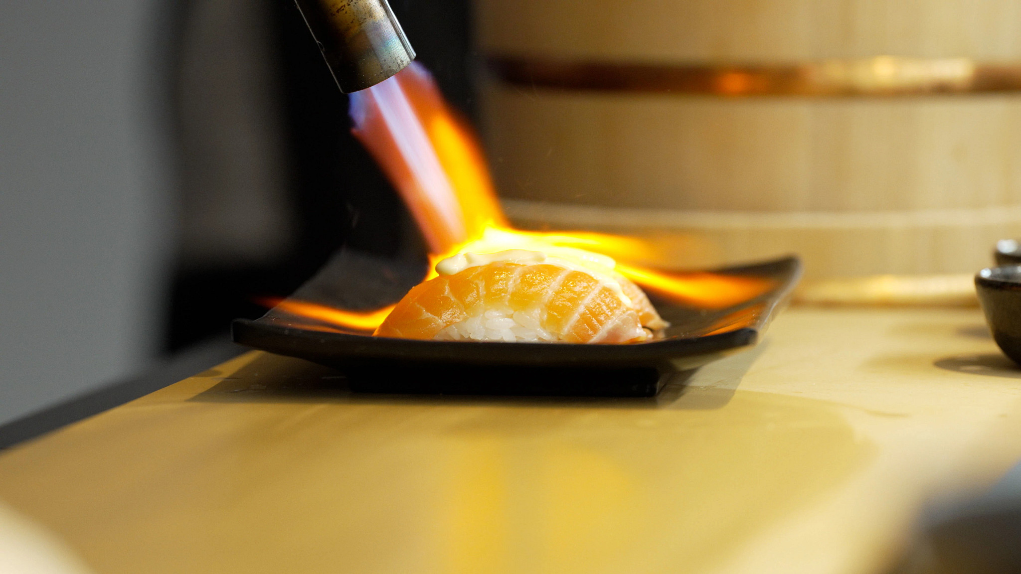 201114-torch-sushi.jpg