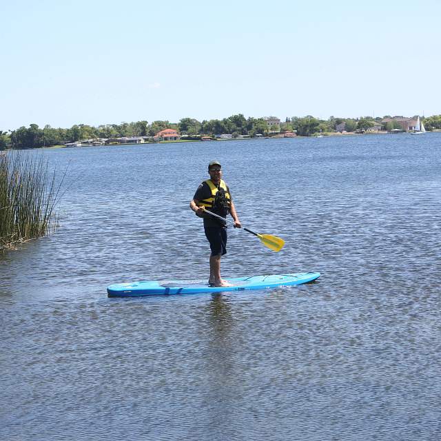 201337-paddleboarding.jpg