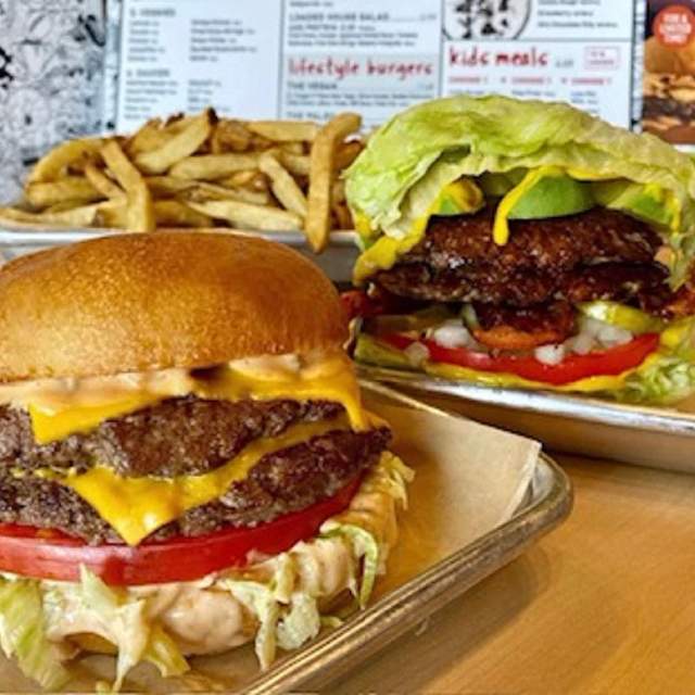 201214-burgers.jpg