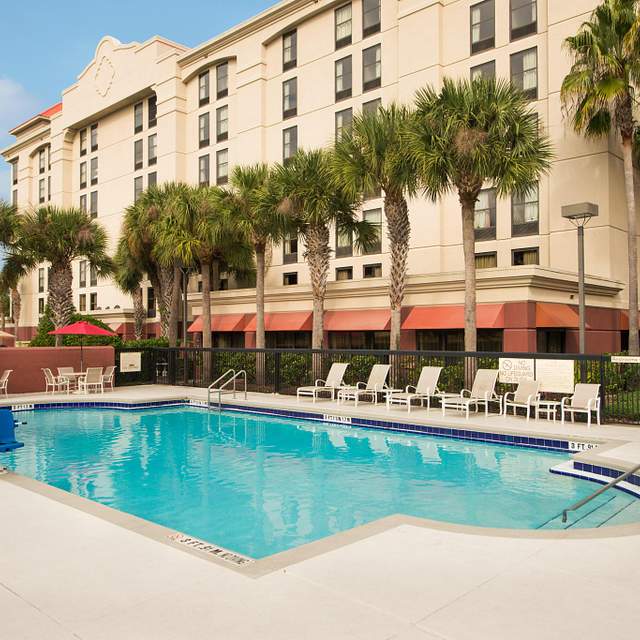 175336_pool.jpg