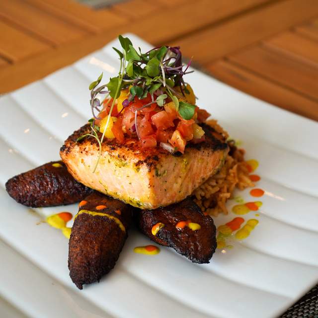 183075-salmon.jpg