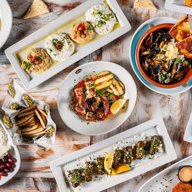 AcropolisGreekTaverna-2028-4.png