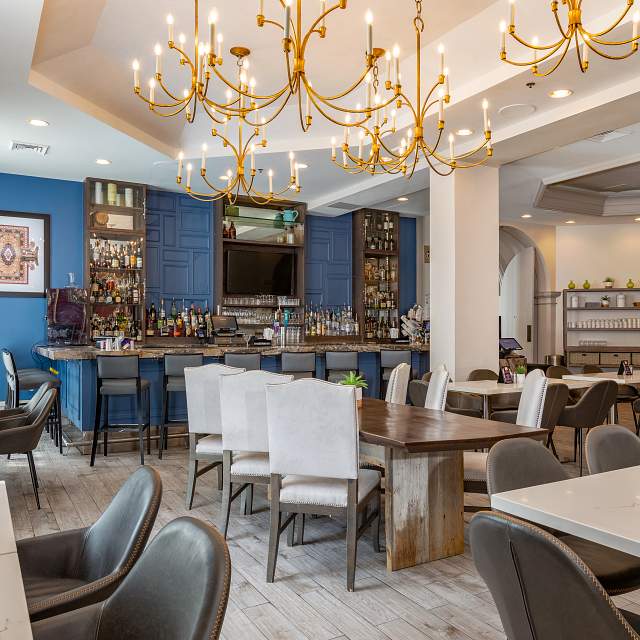 183346-antlers-lounge.jpg