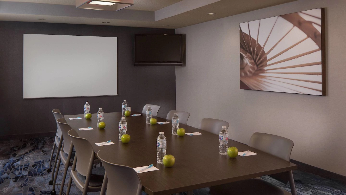 185338-boardroom.jpg