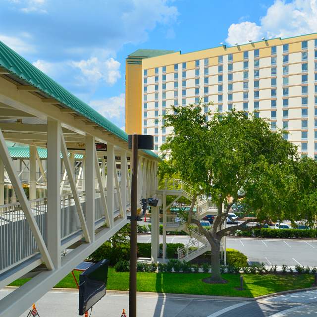 8050-exterior-bridge2.jpg