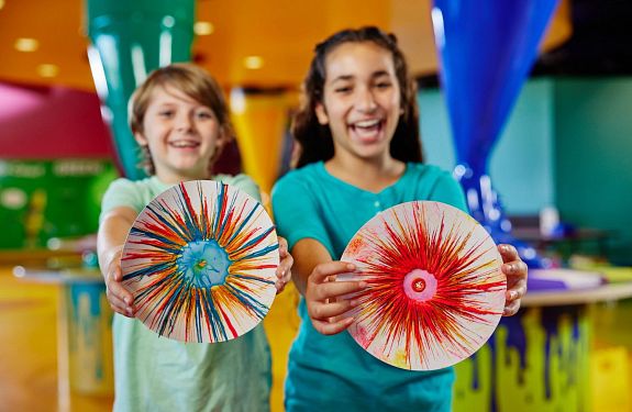 Meet a Live Alligator & Snake at Crayola Experience