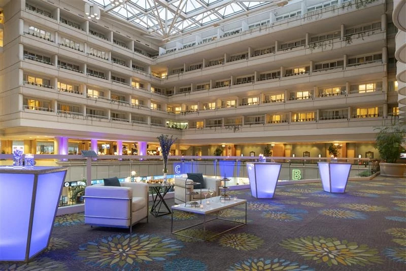 3940-3940-HyattRegencyOrlandoInternationalAirport-2027-2031.jpg