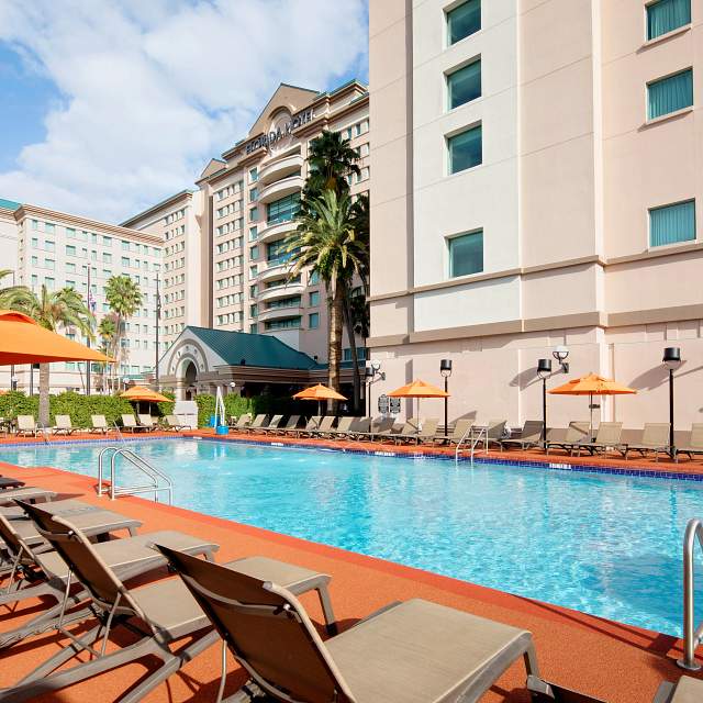 47039-pool.jpg