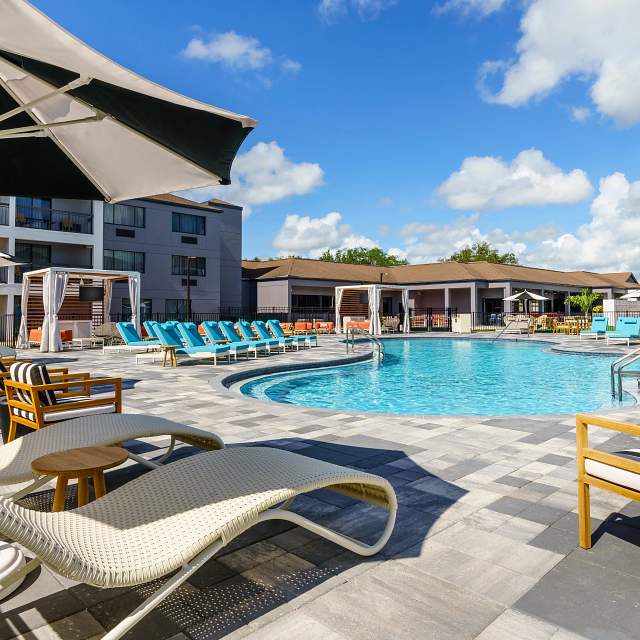 182344-pool.jpg