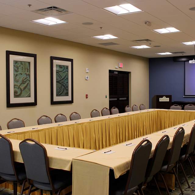 6467_meeting_room.jpg