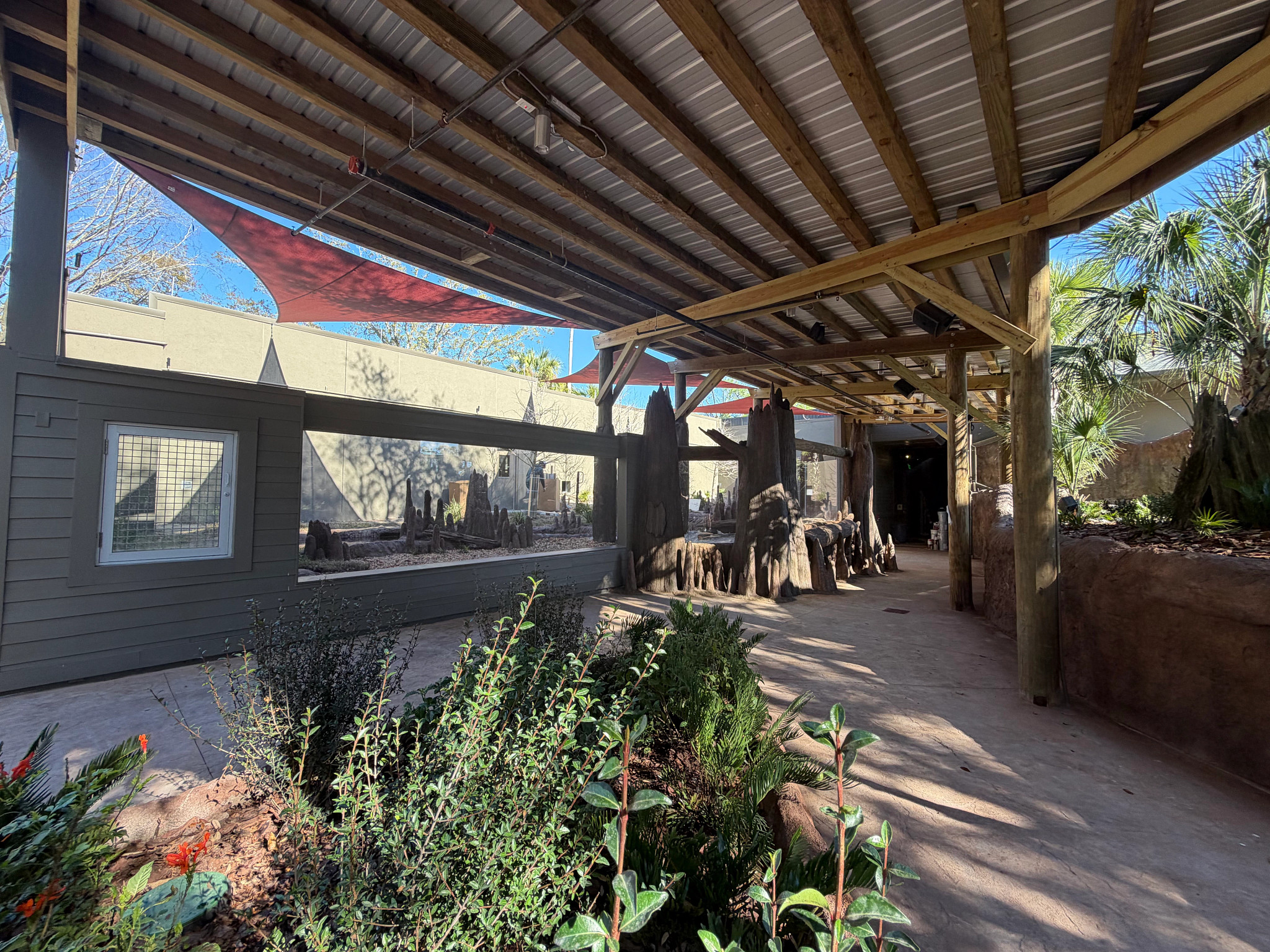 182613-otter-oasis-area.jpg
