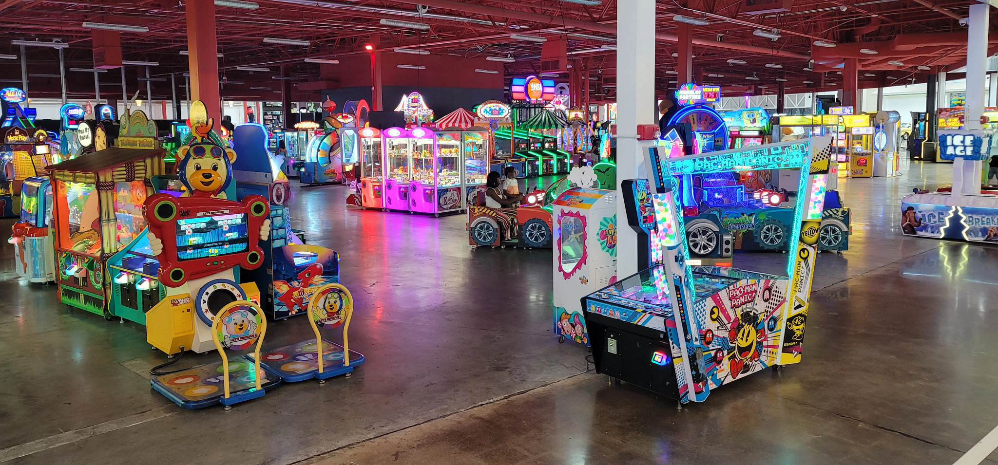 Arcade Orlando At Dezerland Park Orlando | Orlando, FL | 50658