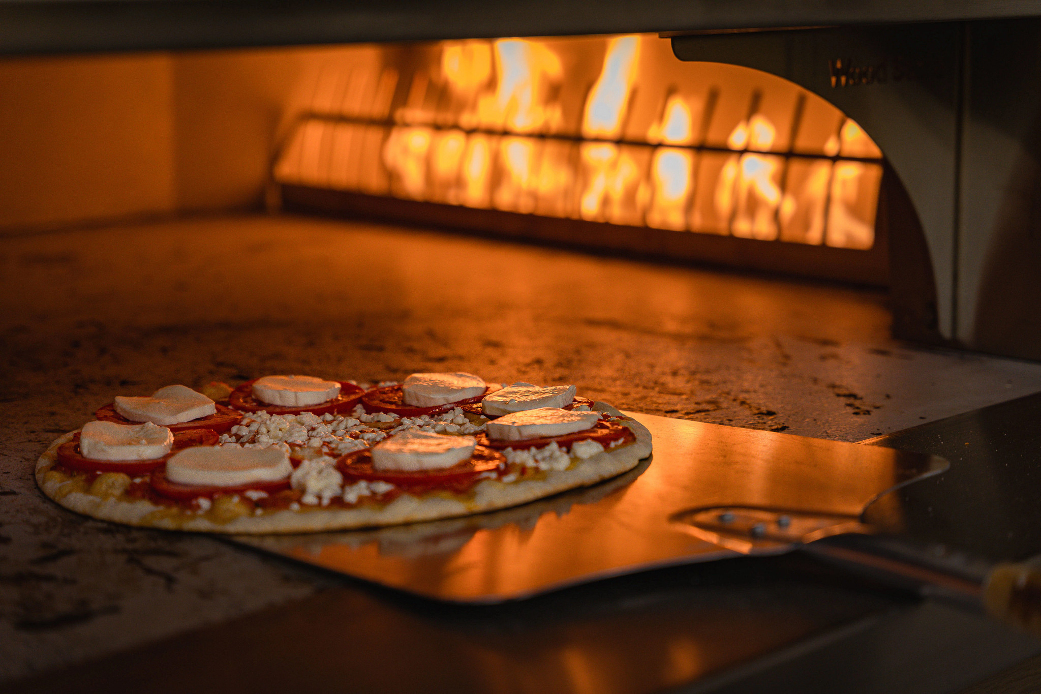 200953-pizza-oven2.jpg
