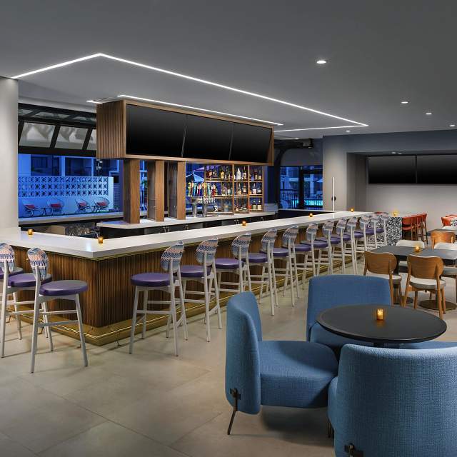 182344-lounge2.jpg