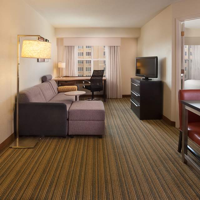 6687_suite_2rooms.jpg