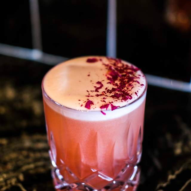 178386-cocktail1.jpg