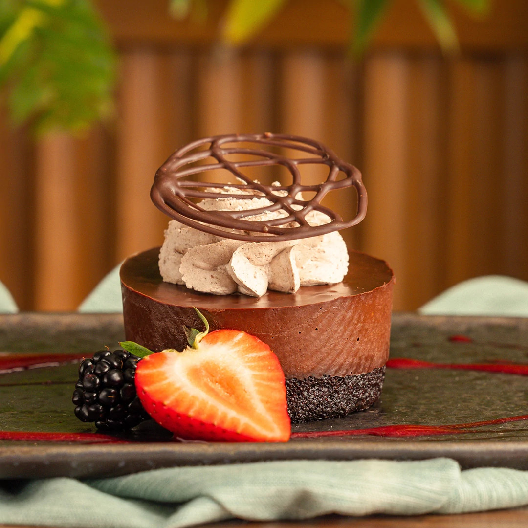 TheIslands-09-Dessert-VeganDarkChocolateMousseCake-1080x1080.jpg