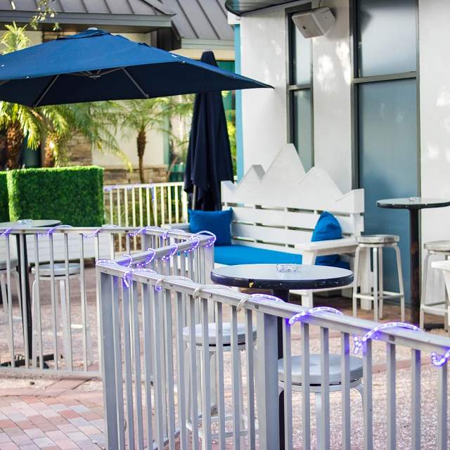 110537-outdoor-area.jpg