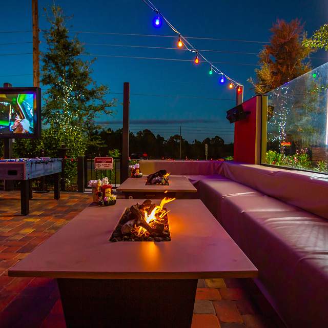 201322-patio.jpg