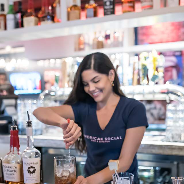 189627_bartender.jpg