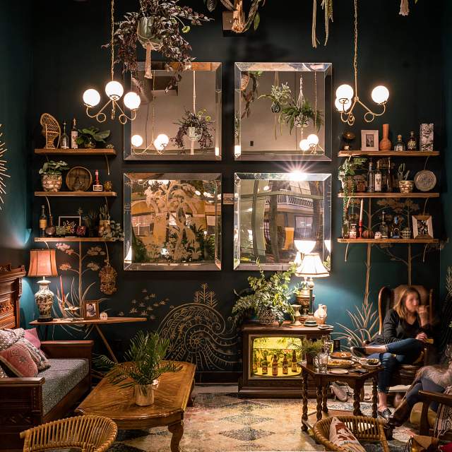 185683-lounge.jpg