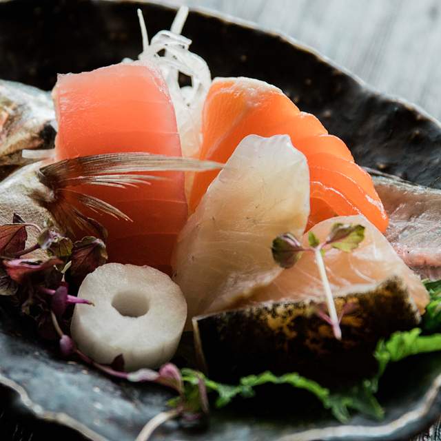 112595_sushi_closeup.jpg