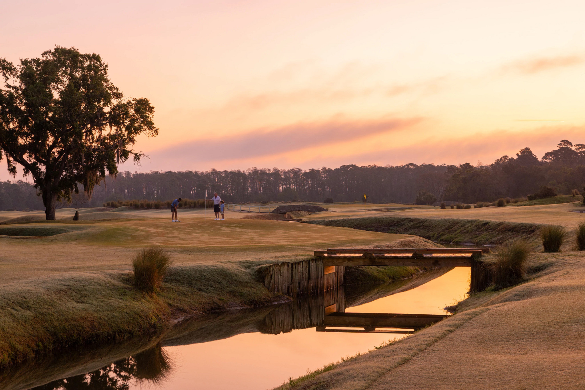 164909-golf-family.jpg