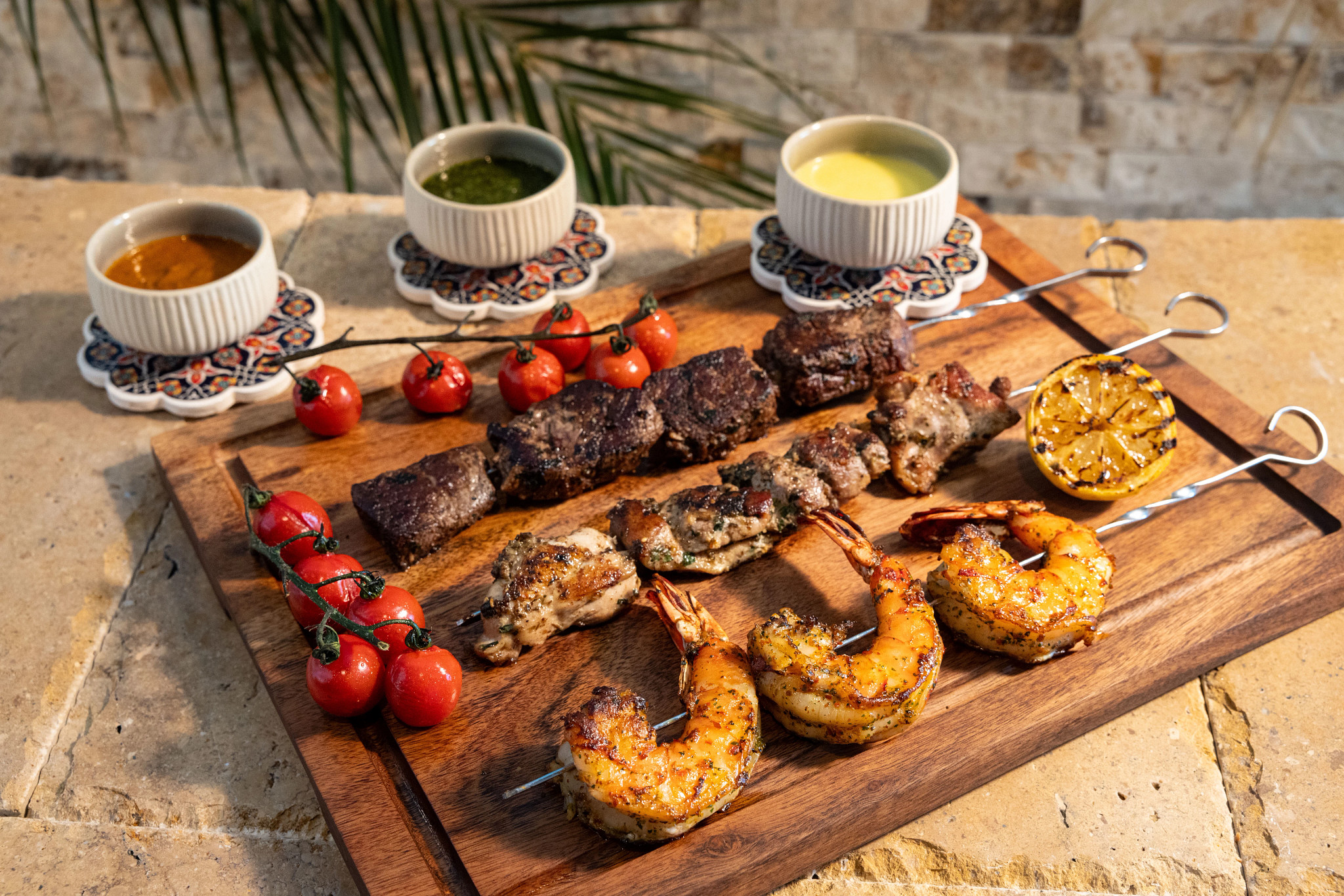 Helios - Skewers - HarissaPrawnsZaatarChickenPimento-SpicedBeef 2.jpg