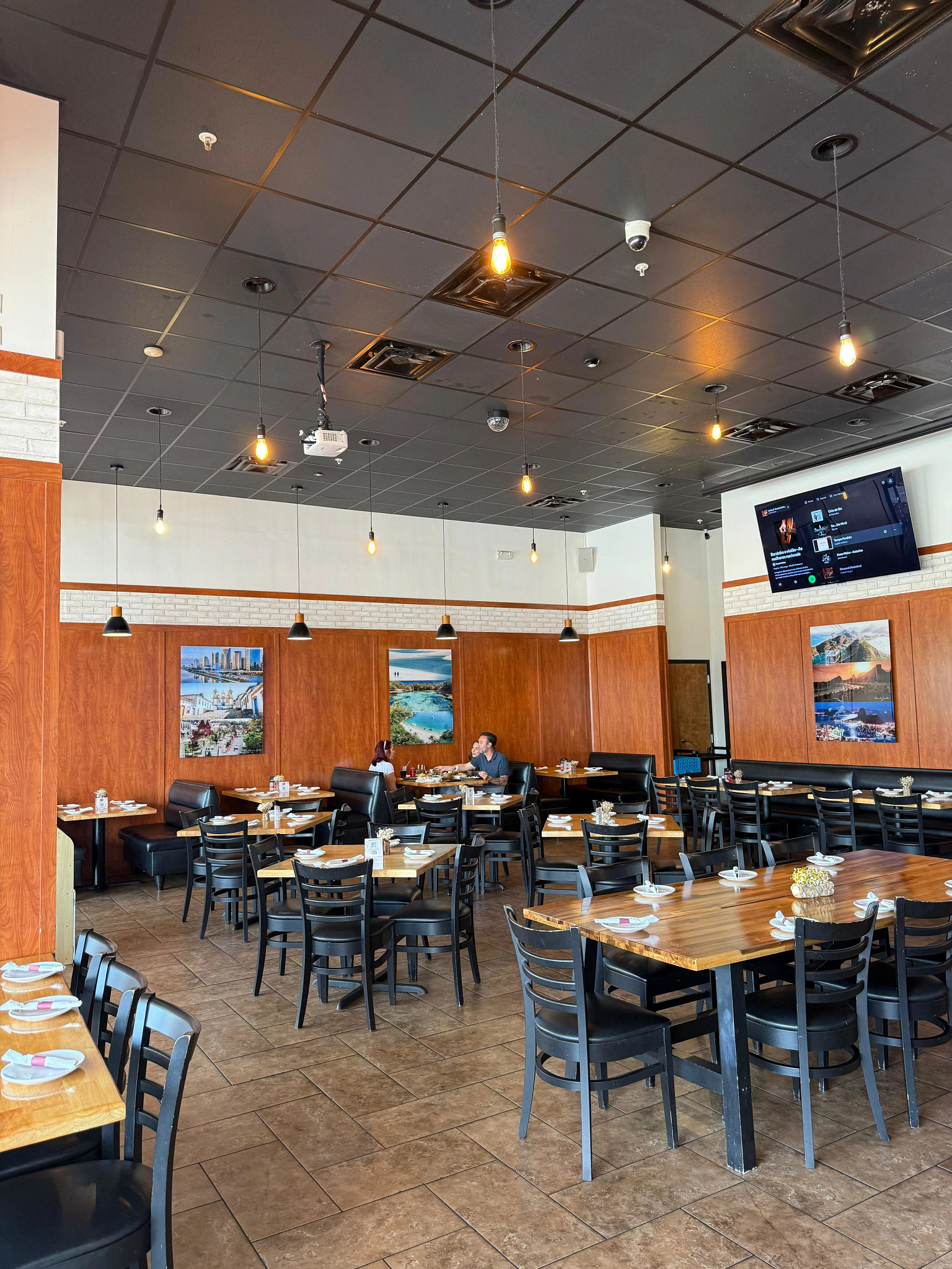 201840-Boteco-Restaurant-interior-seating.jpg