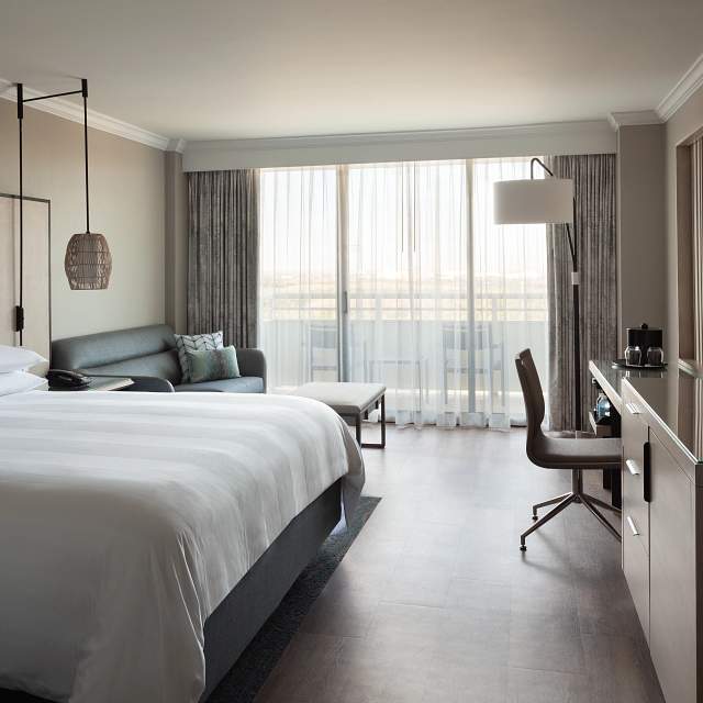 5900-room-king.jpg
