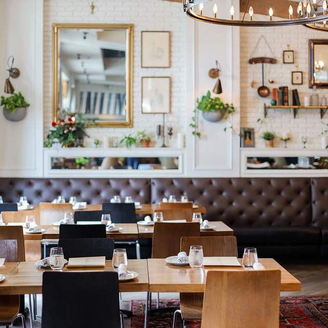 177095-west-dining-room2.jpg