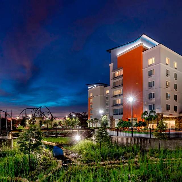 178411-exterior-evening2.jpg