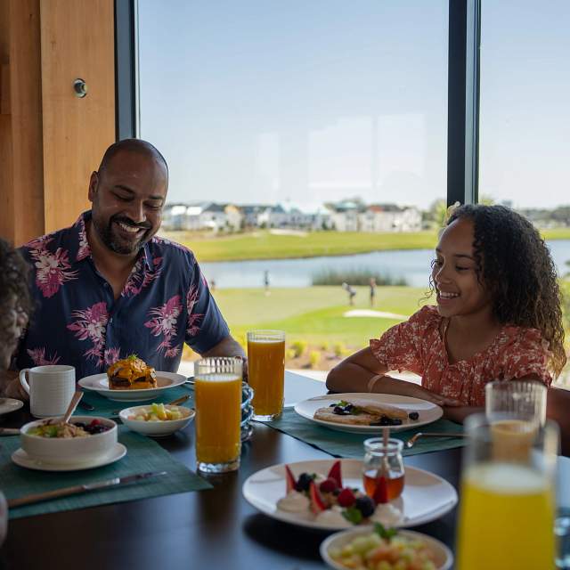 164909-family-breakfast.jpg