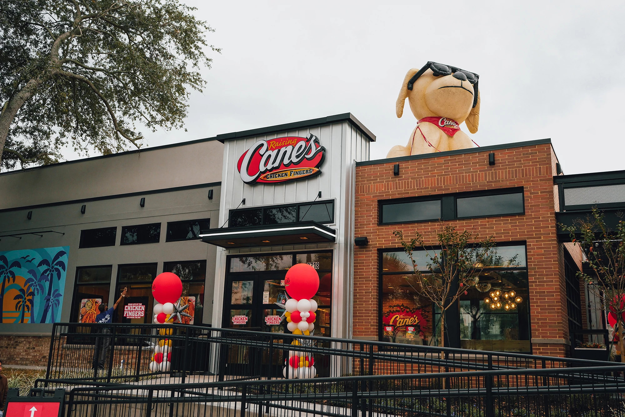 RaisingCane’sChickenFingers-IDrive-2029.jpg