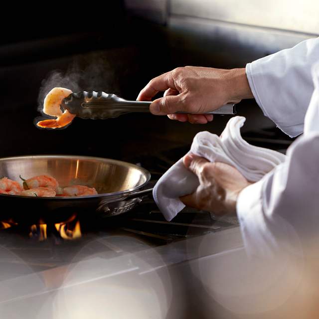 6885_chef.jpg
