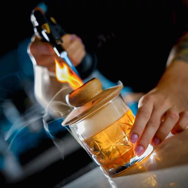 201408-cocktail-fire.jpg