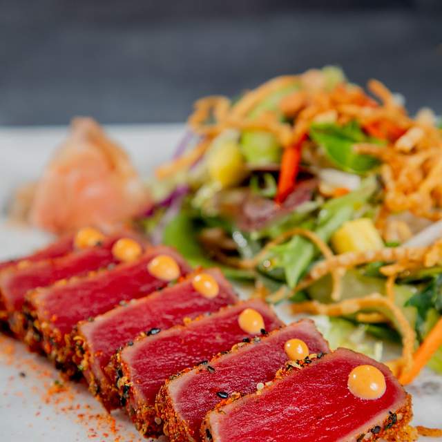 185084_tuna_salad.jpg