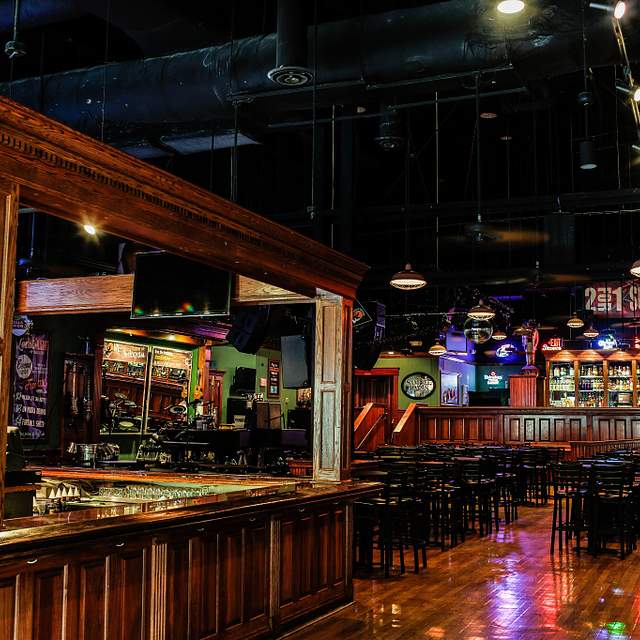 73913_interior_bar.jpg